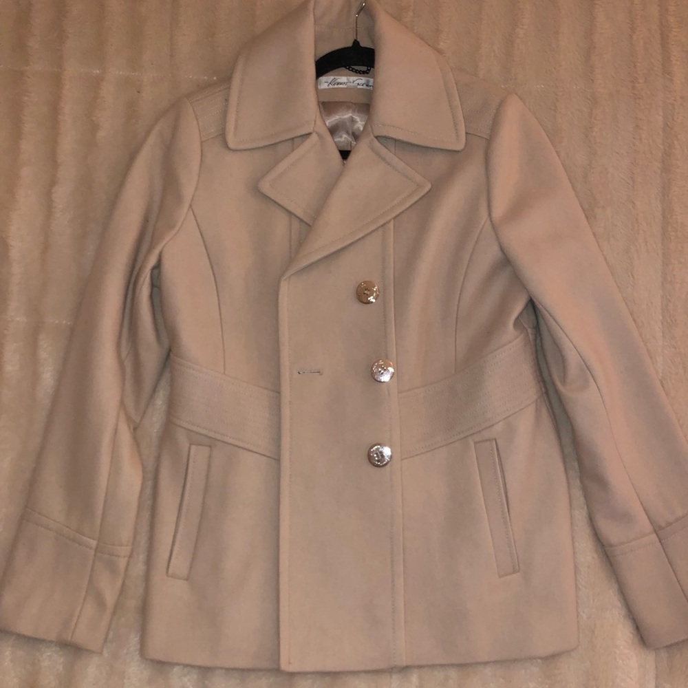 Thick pea coat